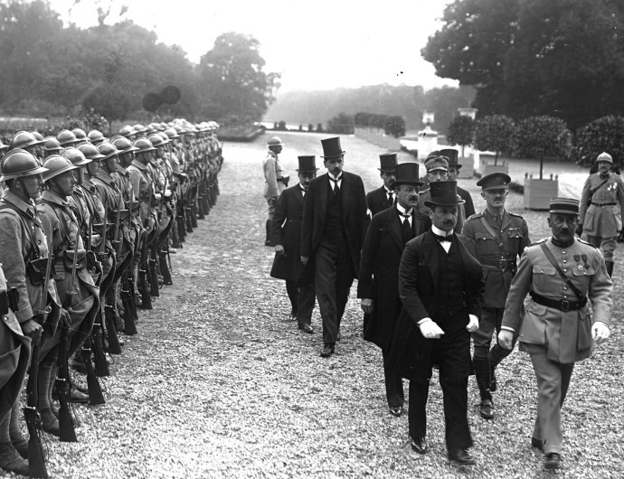 1880. január 3. | Megszületik Benárd Ágost, a trianoni békediktátum egyik aláírója