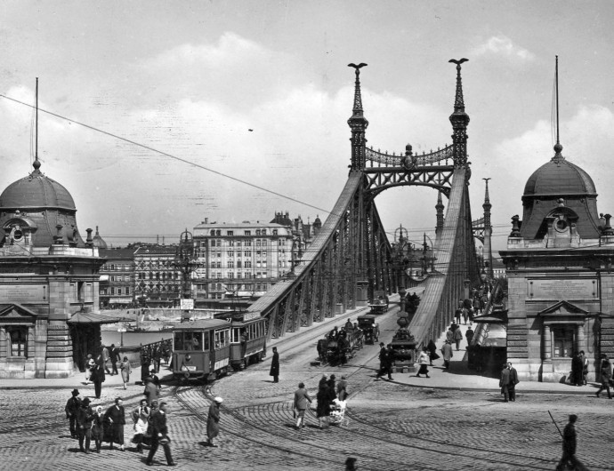 1896. október 4. | A Ferencz József híd átadása