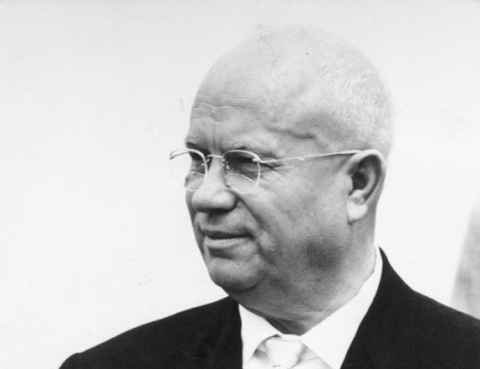 1960. október 12. | Hruscsov cipője az asztalra kerül