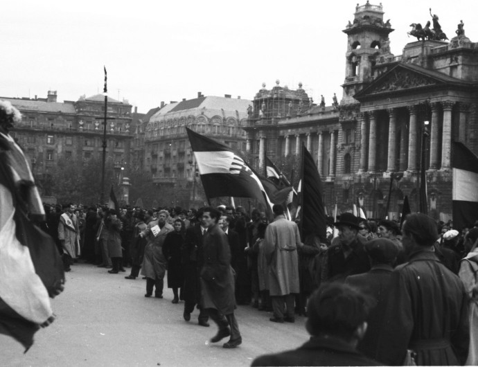 1956. október 23. | Budapesten kitör a forradalom