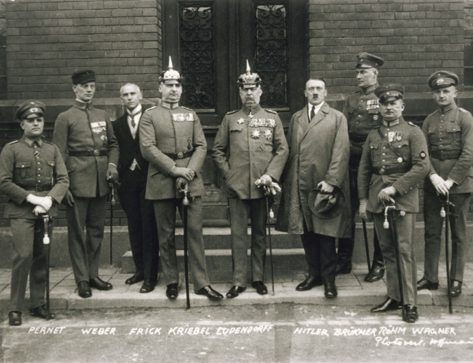 1923. november 8. | A müncheni sörpuccs kezdete