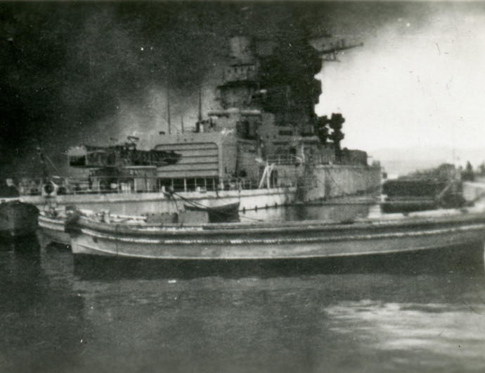 1942. november 27. | A franciák elsüllyesztik flottájukat a Touloni-öbölben
